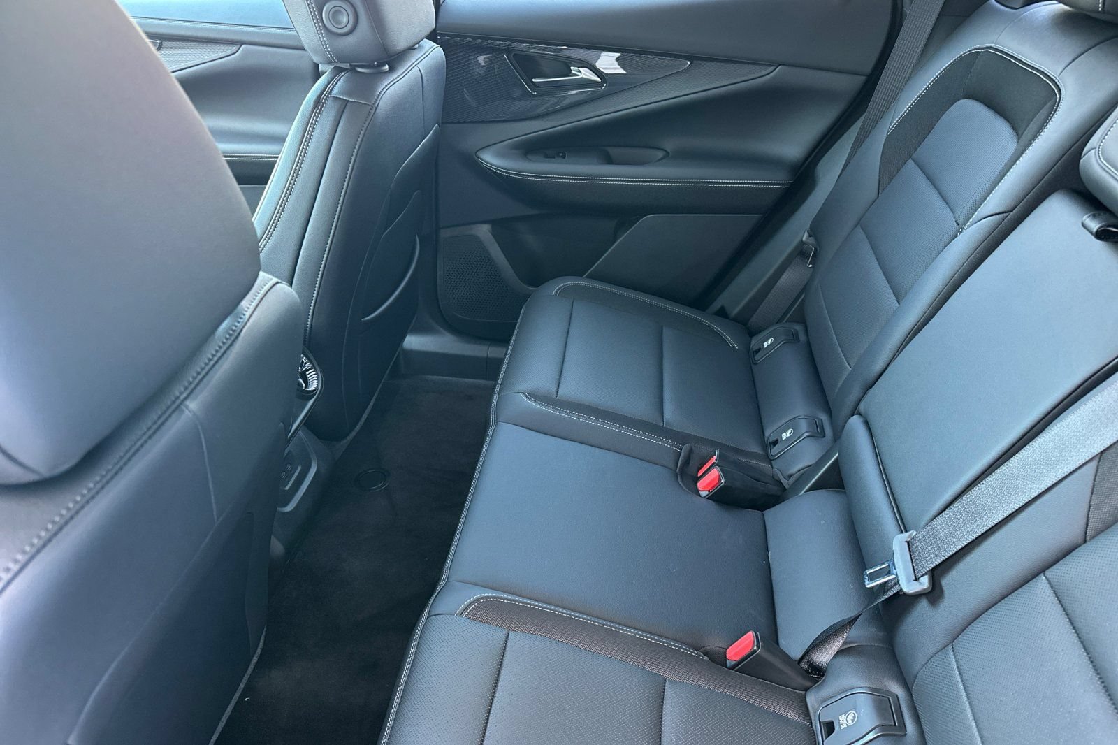 New 2025 Chevrolet Blazer EV LT FWD image 12