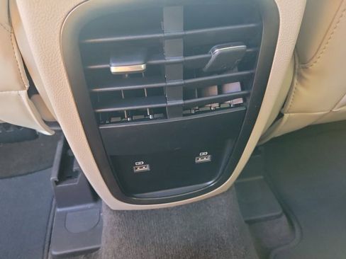 Used 2019 Lincoln MKC Select w/ Select Plus Package image 16