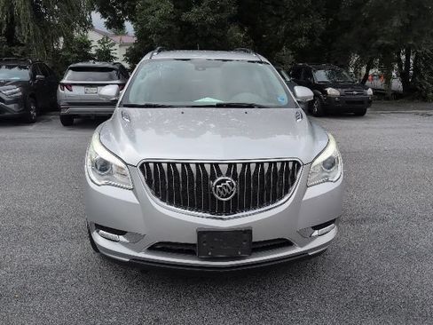 Used 2017 Buick Enclave Leather AWD/4WD image 2