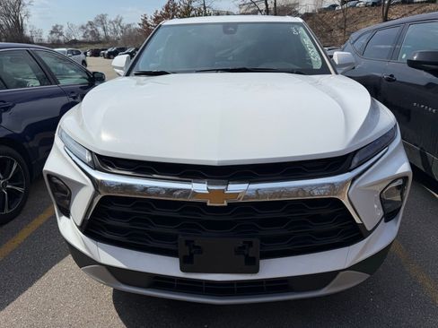 Used 2025 Chevrolet Blazer LT image 6