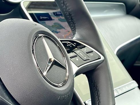 Certified 2024 Mercedes-Benz GLC 300 4MATIC image 27