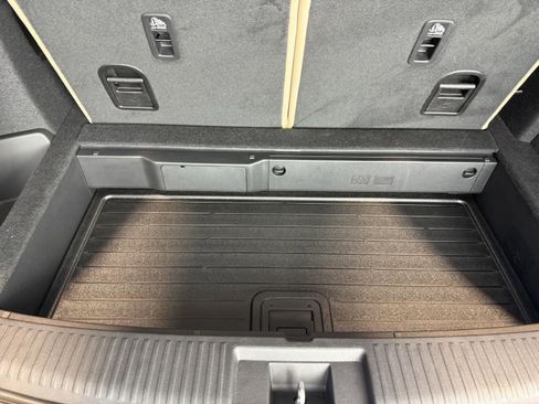 New 2026 Acura MDX SH-AWD image 32