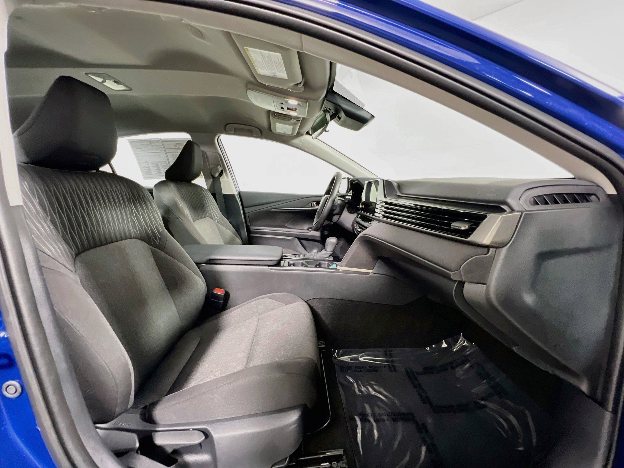 Used 2026 Toyota Camry LE FWD image 31