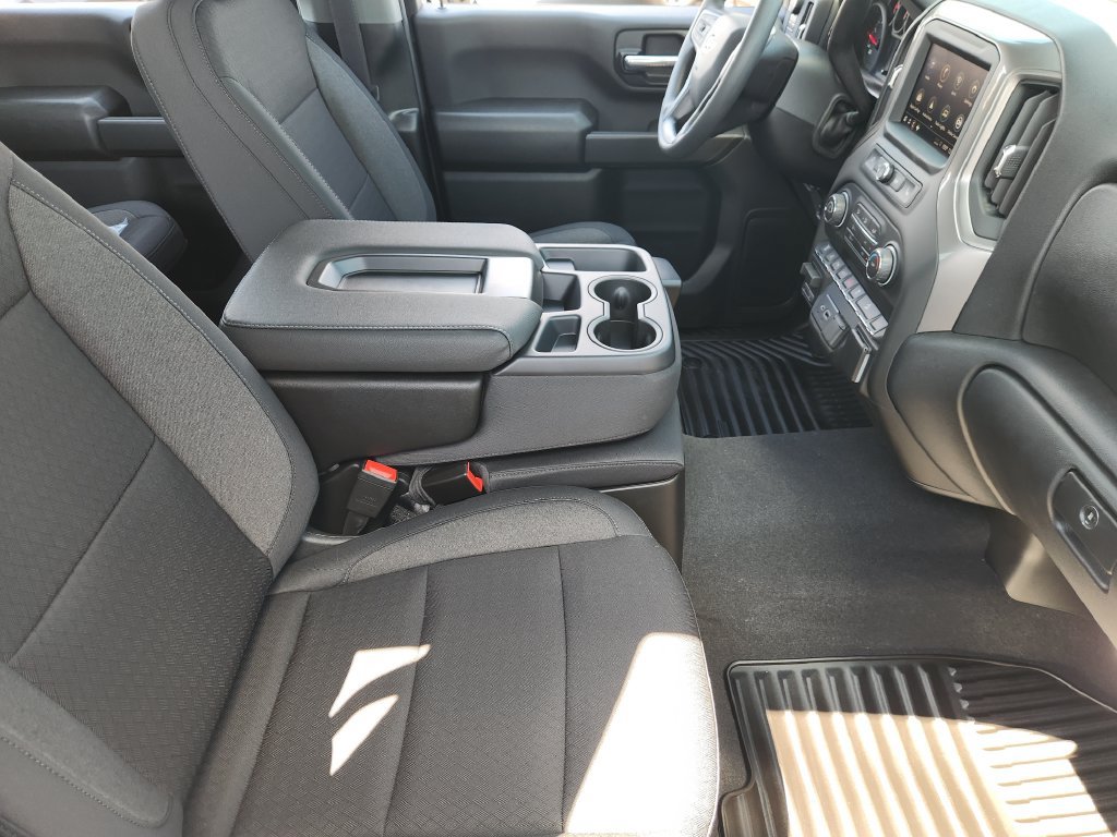 New 2026 Chevrolet Silverado 2500 Custom w/ Custom Value Package AWD/4WD image 11