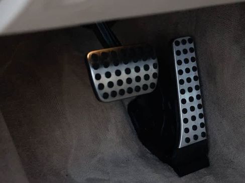 Certified 2021 Mercedes-Benz C 300 4MATIC Cabriolet image 15