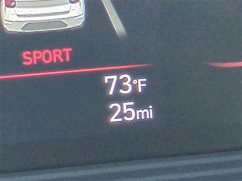 New 2025 Hyundai Venue Limited image 33