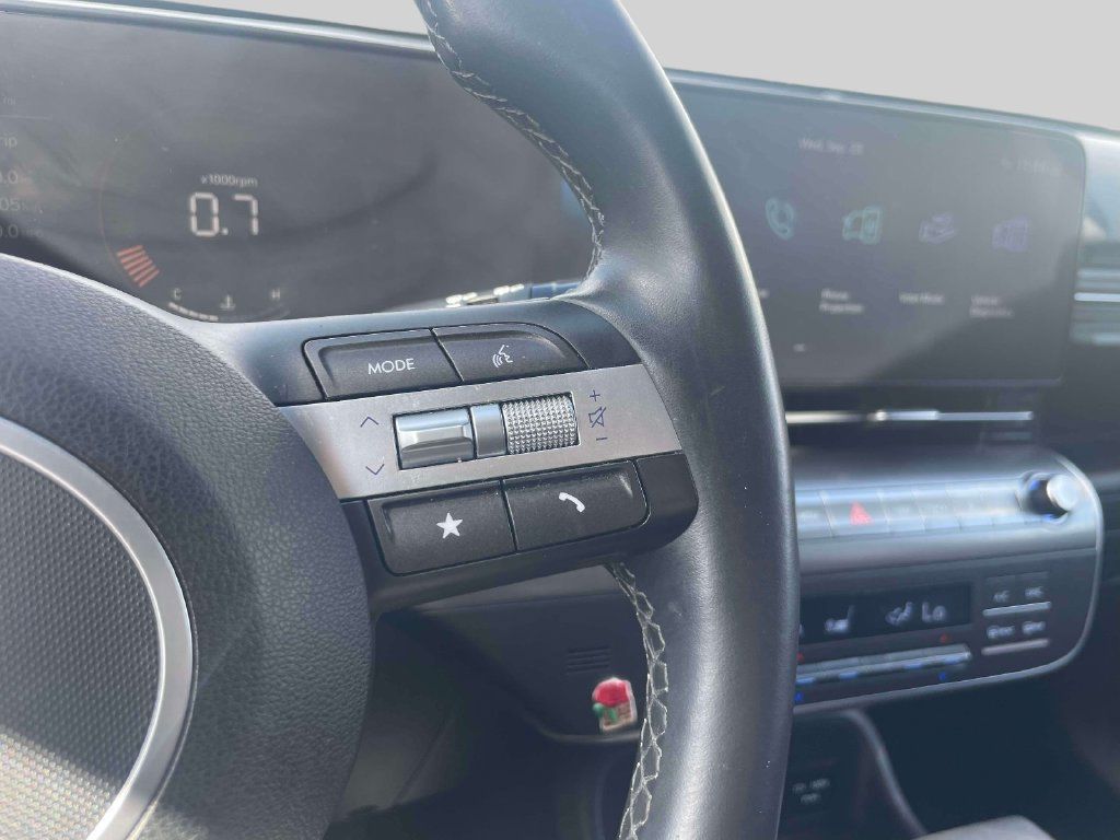Used 2024 Hyundai Kona SEL AWD/4WD image 22