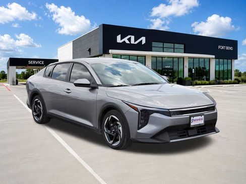 New 2026 Kia K4 EX FWD image 3