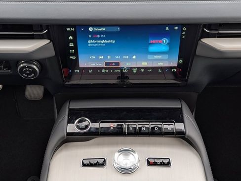 New 2025 Lincoln Navigator Reserve w/ Jet Appearance Package image 7