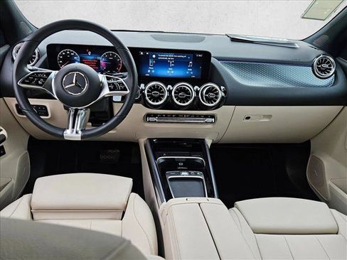 Certified 2026 Mercedes-Benz GLA 250 image 17