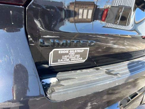 Used 2023 Ford Expedition Max Limited image 7