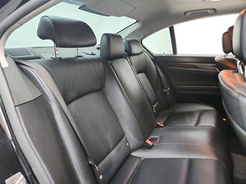 Used 2012 BMW 740i RWD image 27
