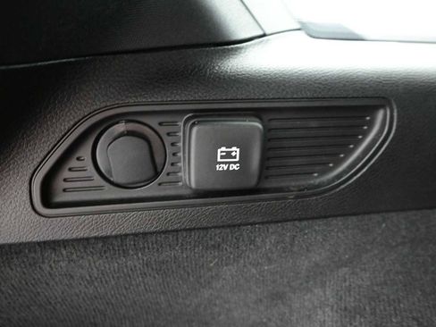 Used 2023 Jeep Grand Cherokee Overland w/ Luxury Tech Group IV AWD/4WD image 54
