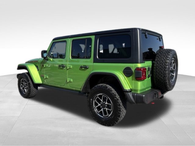 Used 2025 Jeep Wrangler Unlimited Rubicon w/ Safety Group AWD/4WD image 2