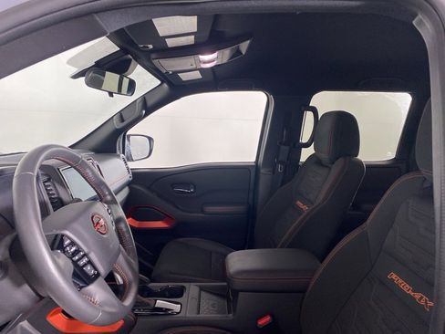 Used 2023 Nissan Frontier PRO-4X w/ Pro Convenience Package image 13