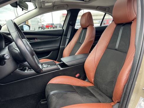 Used 2024 MAZDA MAZDA3 s image 13