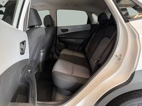 Used 2021 Hyundai Kona SE w/ Cargo Package AWD/4WD image 10