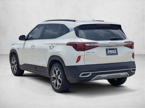 Used 2022 Kia Seltos EX AWD/4WD image 7