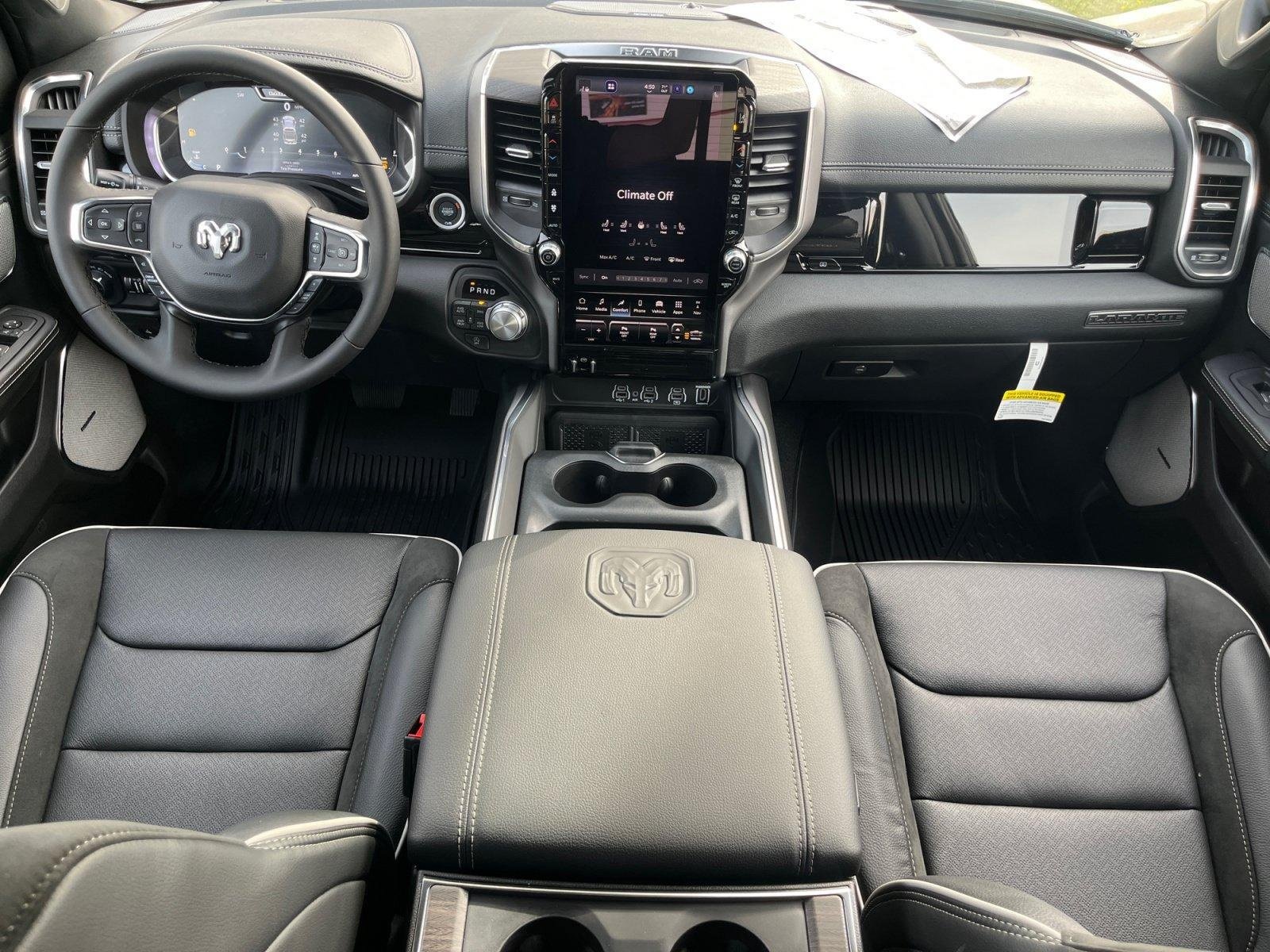 New 2026 RAM 1500 Laramie AWD/4WD image 16