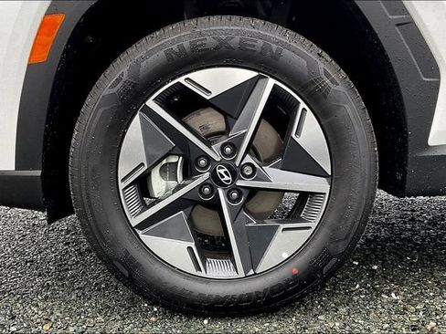 New 2025 Hyundai Tucson SEL image 11