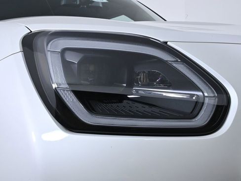 Used 2025 MINI Cooper Countryman S image 5