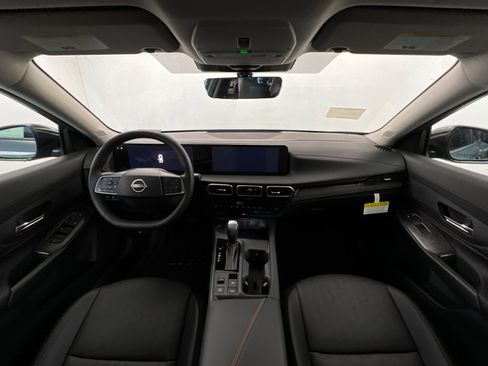 New 2026 Nissan Sentra SR image 9