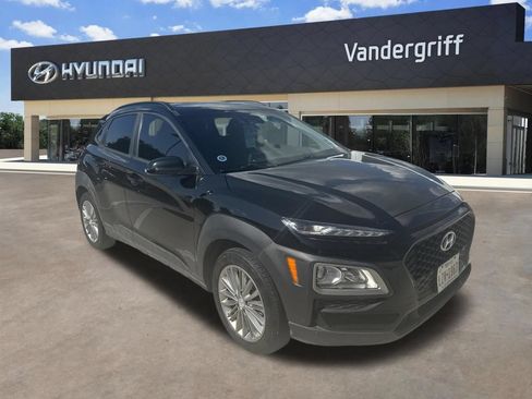 Used 2019 Hyundai Kona SEL FWD image 2