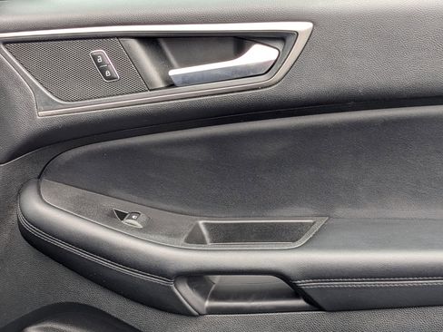 Certified 2023 Ford Edge SEL w/ Convenience Package image 30