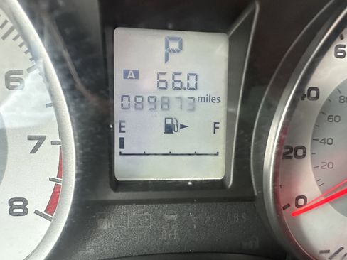 Used 2014 Subaru Impreza 2.0i Premium w/ All-Weather Package w/CVT image 11