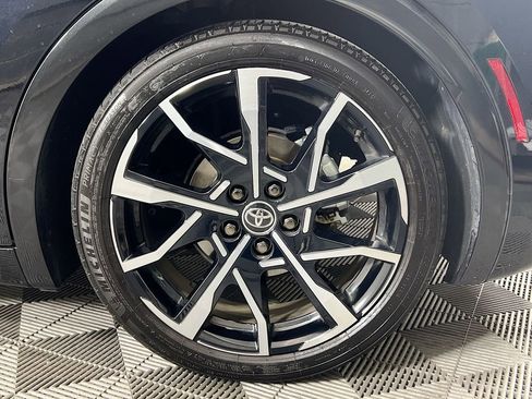 Used 2024 Toyota Prius Prime Premium image 35