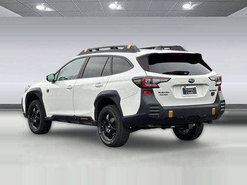 Used 2022 Subaru Outback Wilderness image 3