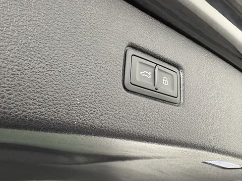 Used 2019 Audi Q7 2.0T Premium Plus image 43