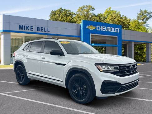 Used 2023 Volkswagen Atlas Cross Sport SEL R-Line AWD/4WD image 1