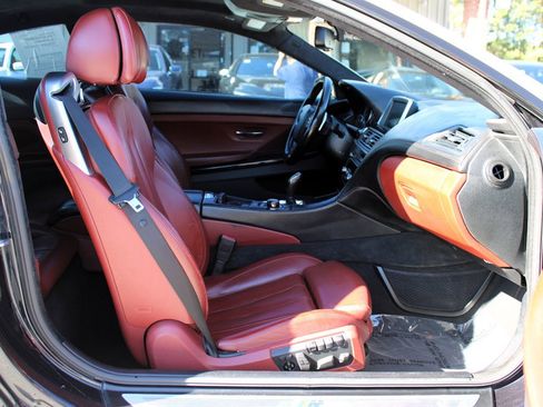 Used 2012 BMW 650i xDrive Coupe image 13