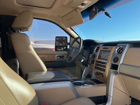 Used 2011 Ford F150 Lariat image 2
