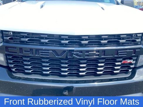 Certified 2022 Chevrolet Silverado 1500 Custom Trail Boss w/ LPO, Dark Essentials Package AWD/4WD image 29