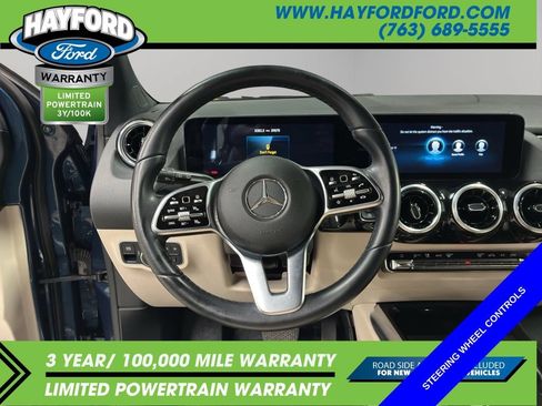 Used 2022 Mercedes-Benz GLA 250 4MATIC image 11