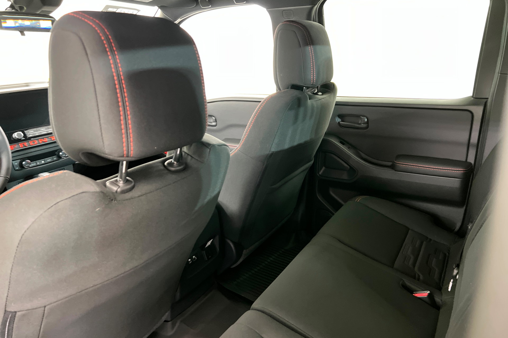 New 2026 Nissan Frontier PRO-4X w/ Pro-4x Convenience Package AWD/4WD image 19