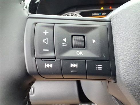 New 2026 Nissan Pathfinder SV image 20