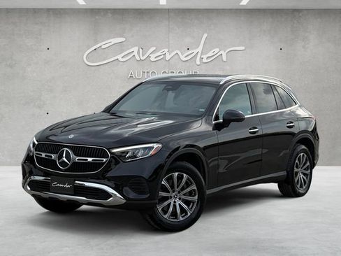 Used 2024 Mercedes-Benz GLC 300 image 1