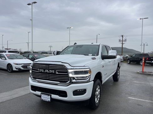 Used 2024 RAM 2500 Laramie w/ Safety Group image 4