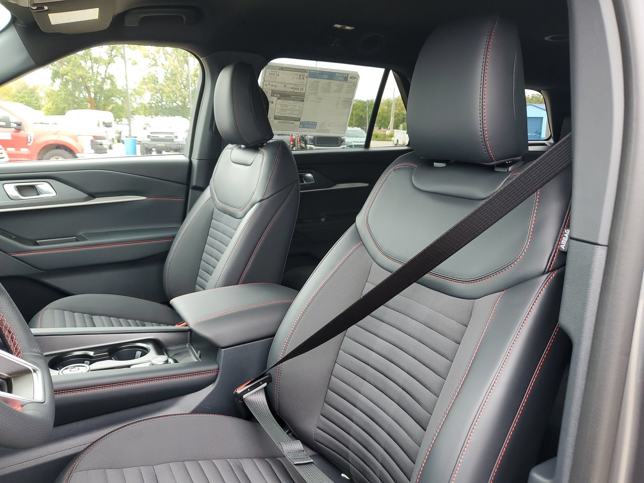New 2027 Ford Explorer ST-Line AWD/4WD image 16