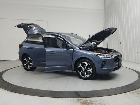 Used 2024 Ford Escape ST-Line Select w/ Tech Pack #2 AWD/4WD image 10
