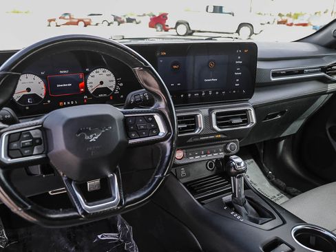 Used 2024 Ford Mustang Premium image 12