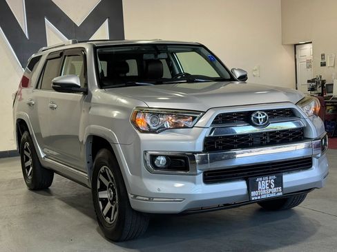 Used 2015 Toyota 4Runner Limited AWD/4WD image 3