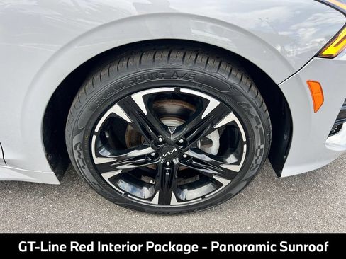 Used 2022 Kia K5 GT-Line w/ GT-Line FWD Premium Package image 12