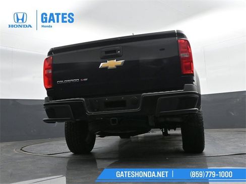 Used 2017 Chevrolet Colorado Z71 image 38