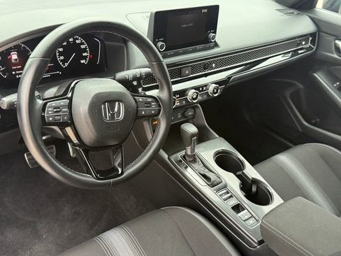 Used 2025 Honda Civic Sport image 11