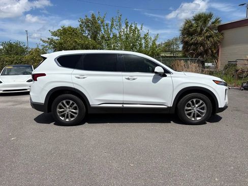 Used 2020 Hyundai Santa Fe SEL FWD image 2