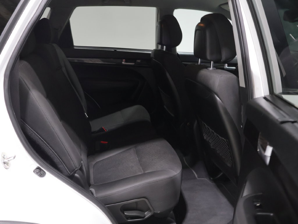 Used 2014 Kia Sorento LX AWD/4WD image 23